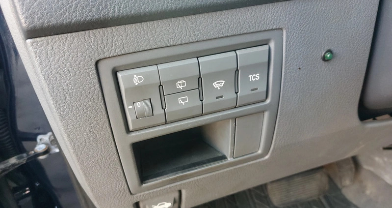 Kia Carens cena 6900 przebieg: 239000, rok produkcji 2004 z Iława małe 46